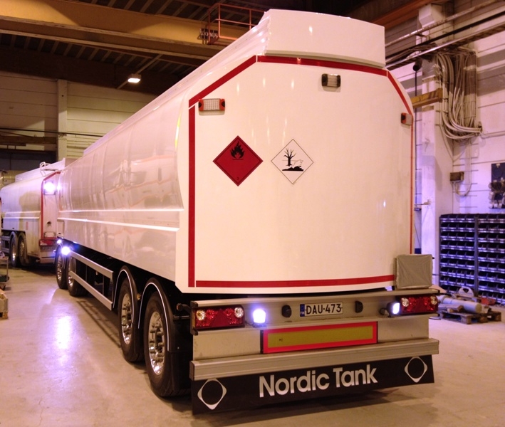 Ref:Fuel – Petroleumsläpvagn (4)